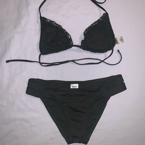 Dark green bikini, size small